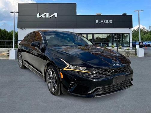 2023 Kia K5 EX