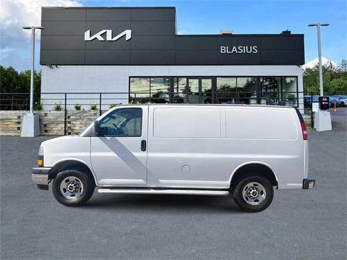 2022 GMC Savana 2500 Work Van