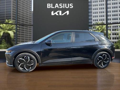 Abyss Black 2023 Hyundai IONIQ 5 SEL