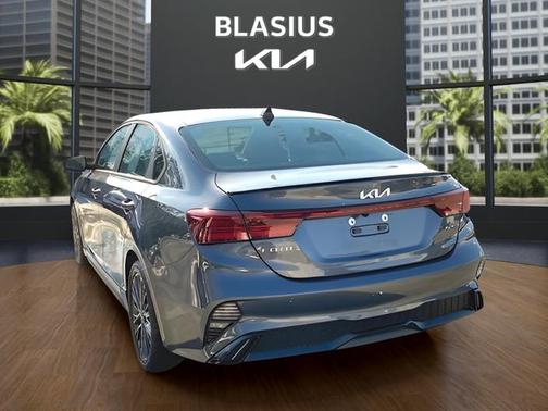 2022 Kia Forte GT-Line