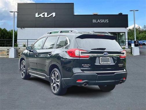 2024 Subaru Ascent Limited 7-Passenger