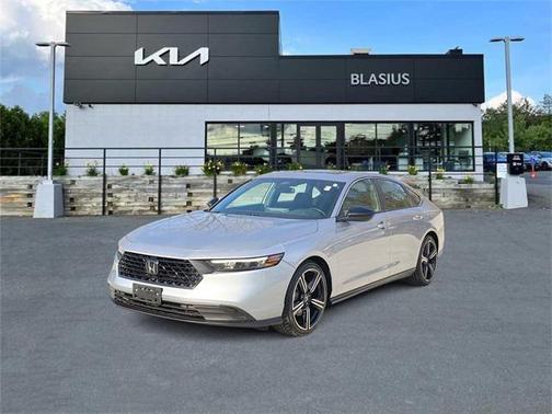 2023 Honda Accord Hybrid Base