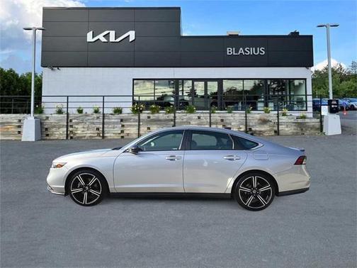 2023 Honda Accord Hybrid Base