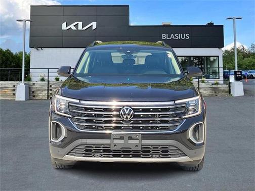 2024 Volkswagen Atlas 2.0T SE w/Technology 4MOTION