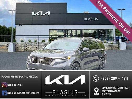 2023 Kia Carnival SX