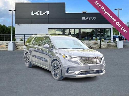 2023 Kia Carnival SX
