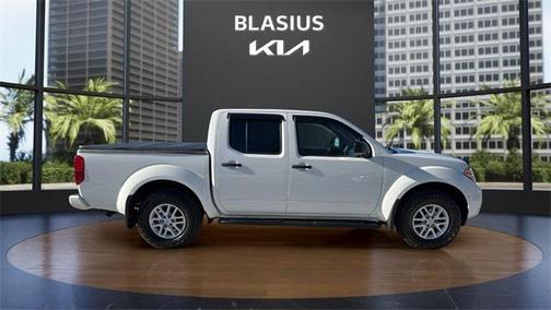 2020 Nissan Frontier SV