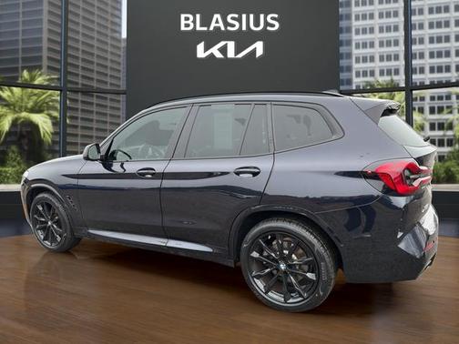 Carbon Black Metallic 2024 BMW X3 xDrive30i