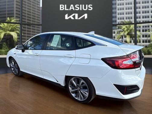 Platinum White Pearl 2018 Honda Clarity Plug-In Hybrid Touring