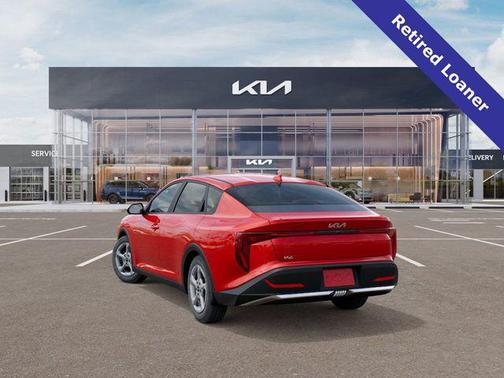 2025 Kia K4 LXS