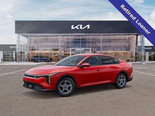 2025 Kia K4 LXS