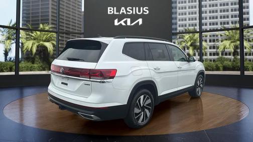 2025 Volkswagen Atlas 2.0T SE w/Technology 4MOTION