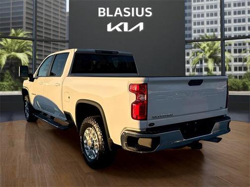 2023 Chevrolet Silverado 2500 LT