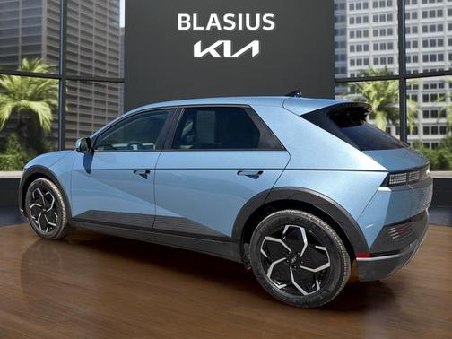 Lucid Blue 2024 Hyundai IONIQ 5 SE