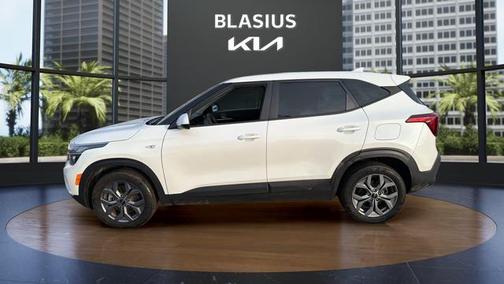 2024 Kia Seltos LX