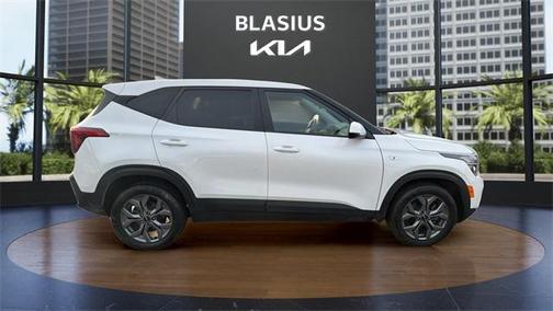 2024 Kia Seltos LX