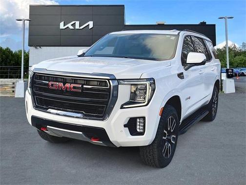 2023 GMC Yukon 4WD AT4