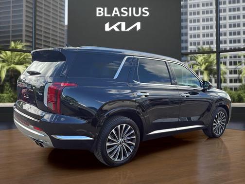 Abyss Black Pearl 2023 Hyundai PALISADE Calligraphy
