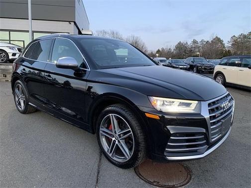 Photo 2 of 24 of 2018 Audi SQ5 3.0T Premium Plus