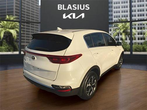 2022 Kia Sportage LX
