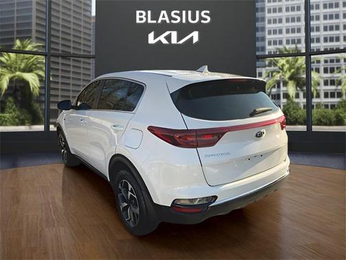 2022 Kia Sportage LX