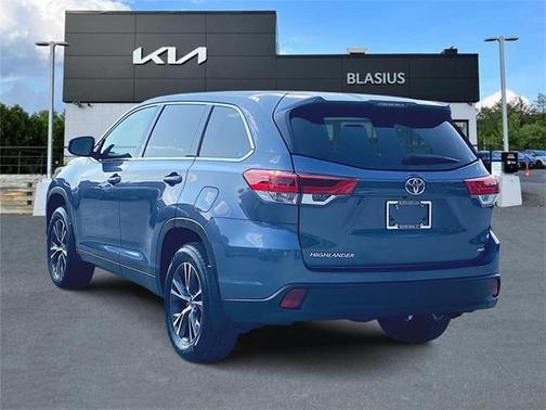 2018 Toyota Highlander LE