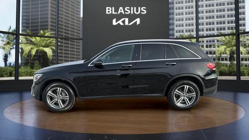 2022 Mercedes-Benz GLC 300 4MATIC