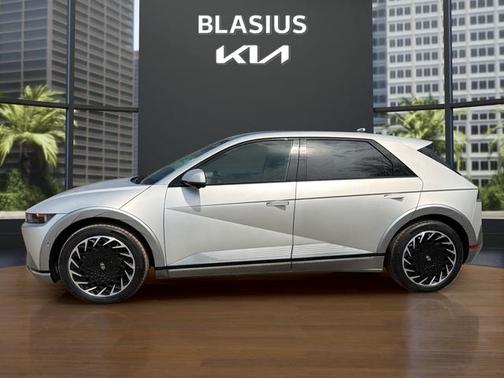 Gravity Gold (Matte Gold) 2024 Hyundai IONIQ 5 Limited