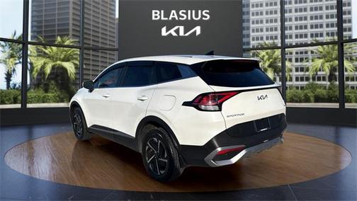 2023 Kia Sportage Hybrid LX