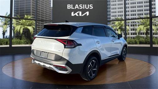 2023 Kia Sportage Hybrid LX