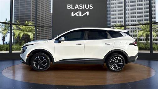 2023 Kia Sportage Hybrid LX