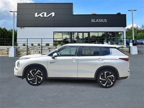 2023 Mitsubishi Outlander PHEV SE S-AWC