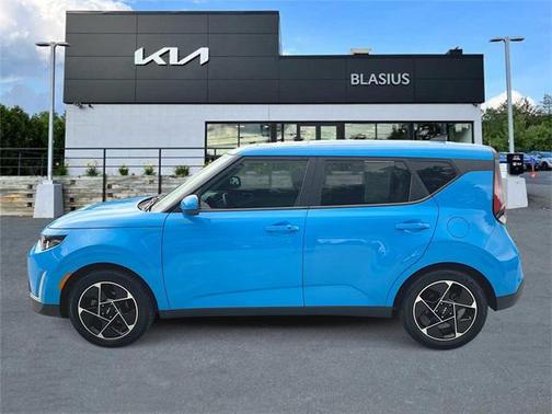 2023 Kia Soul EX