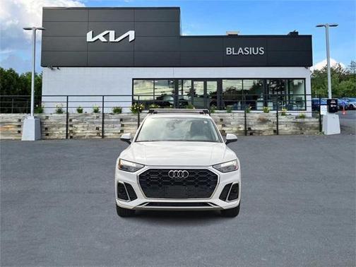 2023 Audi Q5 45 S line Premium Plus