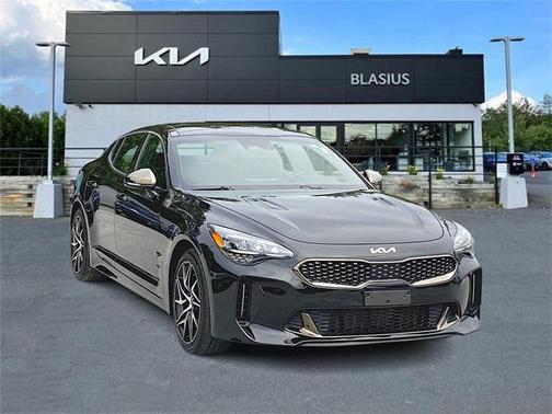 2023 Kia Stinger GT-Line
