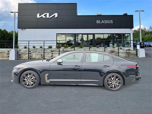 2023 Kia Stinger GT-Line