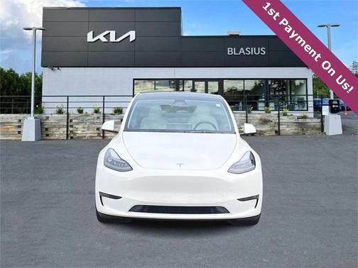 2024 Tesla Model Y Performance Dual Motor All-Wheel Drive