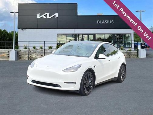 2024 Tesla Model Y Performance Dual Motor All-Wheel Drive