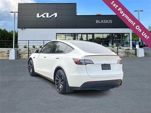 2024 Tesla Model Y Performance Dual Motor All-Wheel Drive