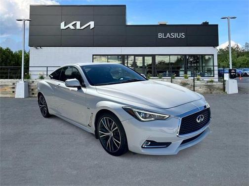 2018 INFINITI Q60 3.0T LUXE
