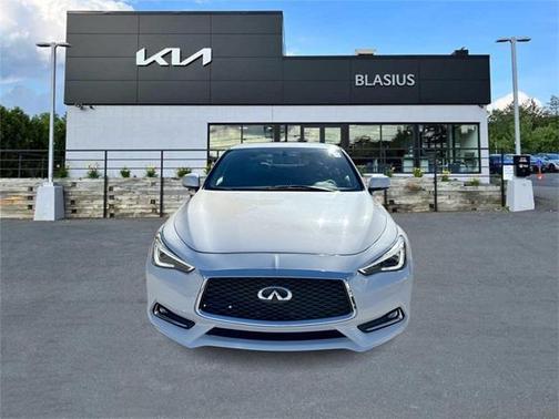 2018 INFINITI Q60 3.0T LUXE