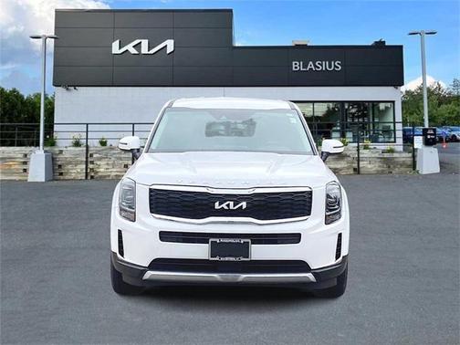 2022 Kia Telluride LX