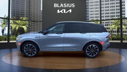 2024 Lincoln Nautilus Reserve