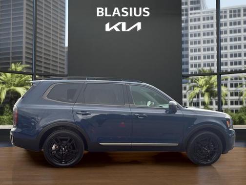 Midnight Lake Blue 2023 Kia Telluride EX X-Line