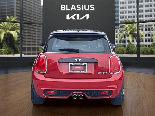 2018 MINI Hardtop Cooper S