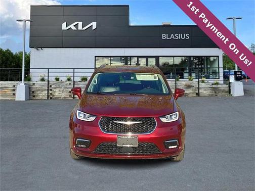 2021 Chrysler Pacifica Touring L