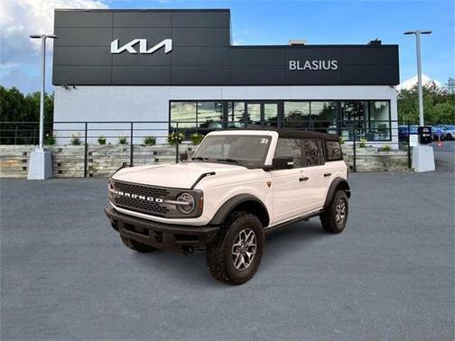 2023 Ford Bronco Badlands