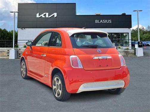 2018 FIAT 500e Battery Electric