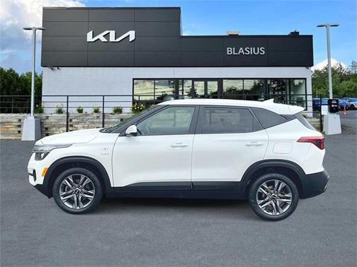 2021 Kia Seltos LX
