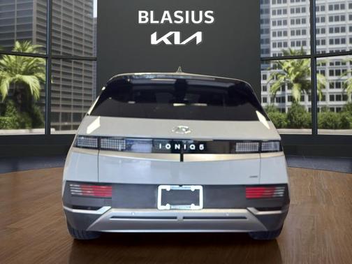 Cyber Gray 2024 Hyundai IONIQ 5 SEL